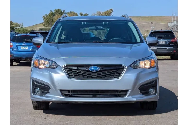 $12974 : 2018 Impreza Premium image 7