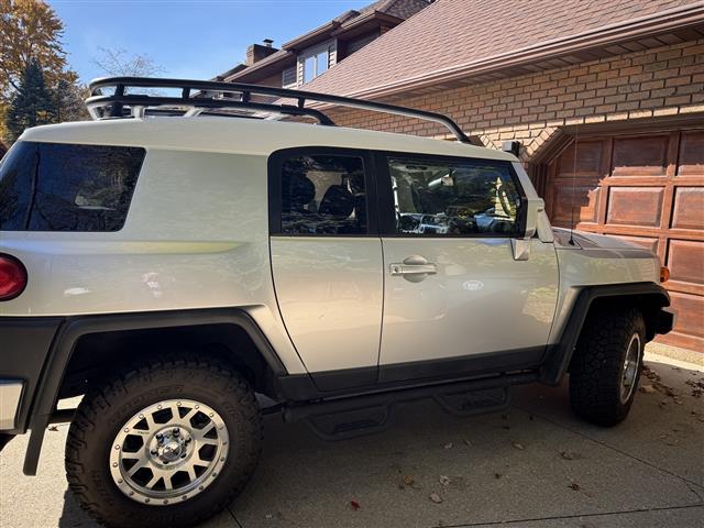 $9000 : 2008 Toyota FJ Cruiser 4x4 image 4