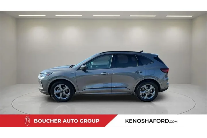 $19595 : Ford Escape 2023 ST-Line 4dr image 9