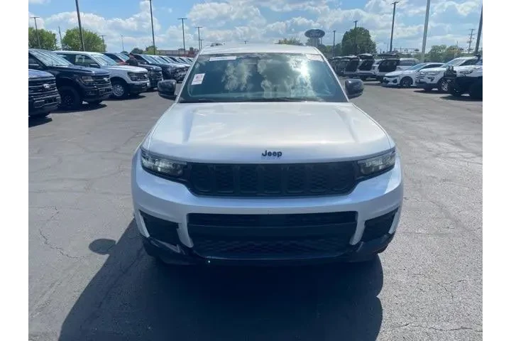 $28998 : Jeep Grand Cherokee L 2024 4 image 9