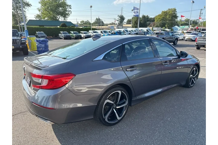 $16995 : Honda Accord 2018 Sport 4dr image 4