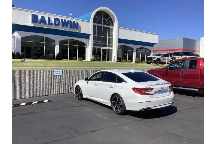 $27950 : Honda Accord 2020 Sport 4dr image 5