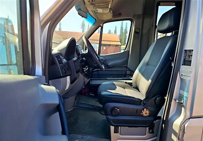 $36995 : 2013 Mercedes-Benz Sprinter image 7