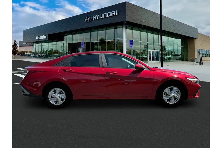 $22695 : Hyundai ELANTRA 2025 SE 4dr image 9