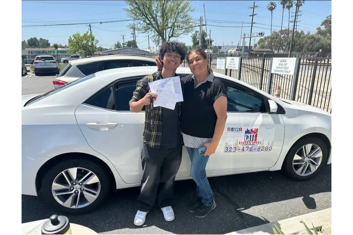 Servicio de DMV sin fila  d image 1