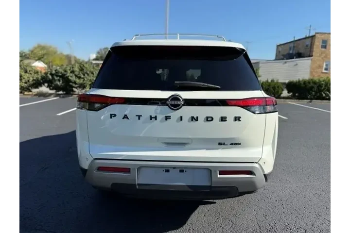 $29842 : Nissan Pathfinder 2024 AWD S image 5