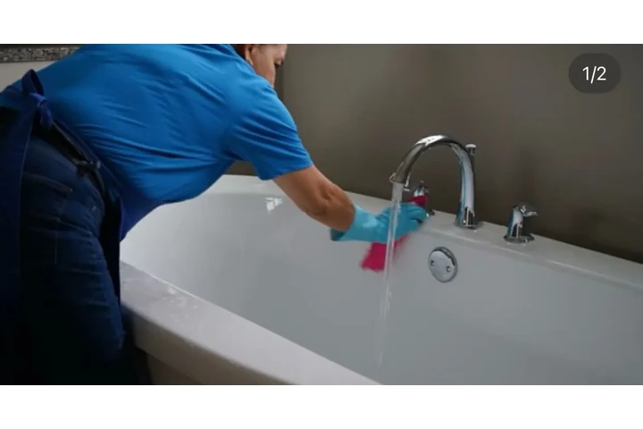 SOLICITAMOS EN ARLINGTON image 1