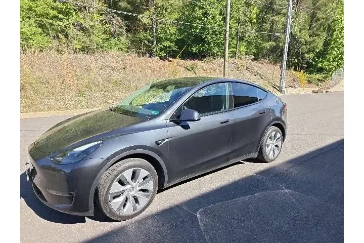 $34990 : Tesla Model Y 2024 AWD Long image 6