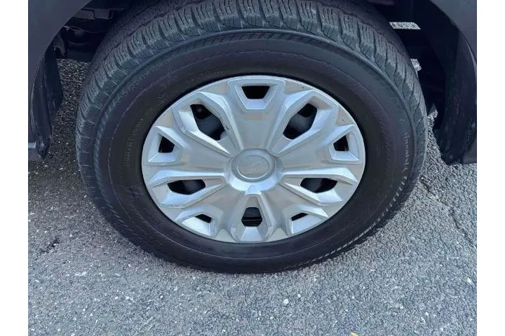 $36223 : Ford Transit 2023 250 3dr SW image 9