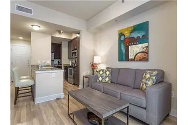 $3600 : Rental property with 2 bedro image 10