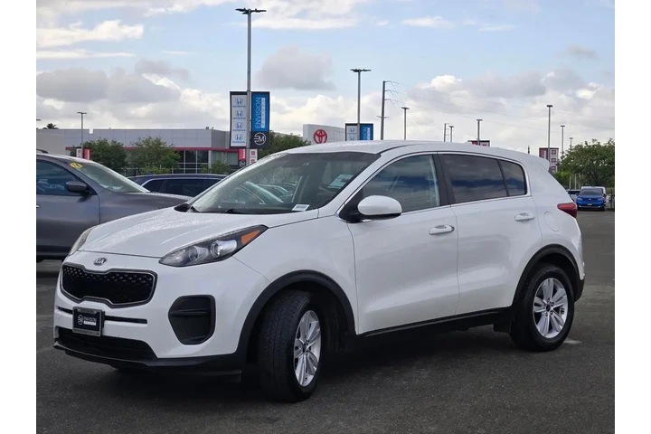 $15998 : Kia Sportage 2019 LX 4dr SUV image 3