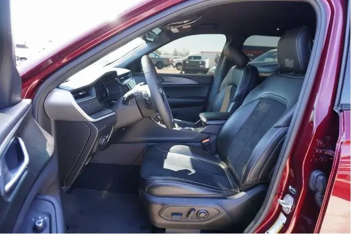 $32788 : Jeep Grand Cherokee 2024 4x4 image 7