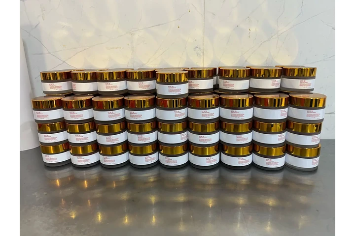 moroccan souk cosmetics saller image 6