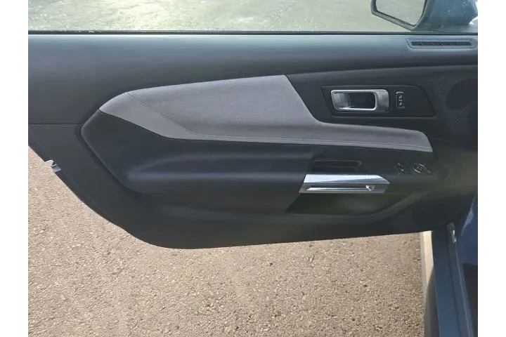 $38999 : Ford Mustang 2024 GT Premium image 9