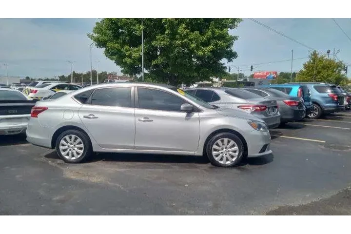 $8850 : 2016 Sentra S image 1