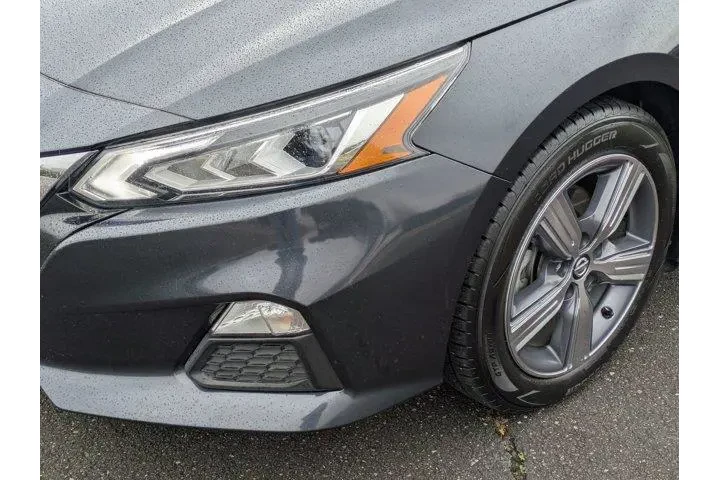 $15998 : Nissan Altima 2021 2.5 SV 4d image 10