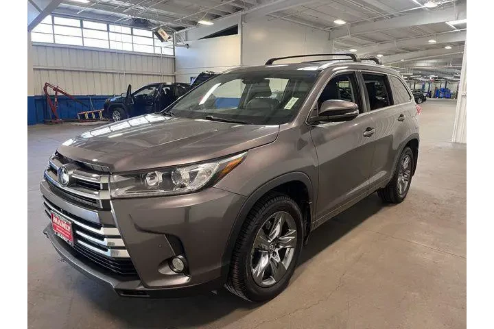 $25516 : Toyota Highlander 2017 AWD L image 7