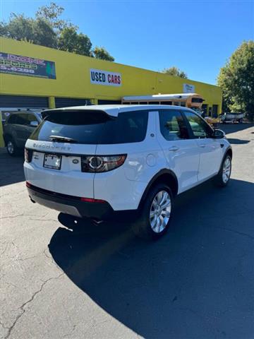 $12395 : 2016 Land Rover Discovery Spo image 7