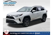 Toyota RAV4 2024 AWD XLE 4dr