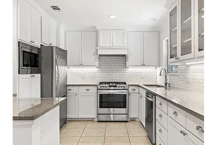 $980 : fresh light modern Home image 4