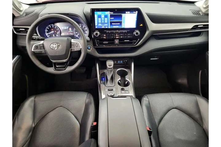 $37998 : Toyota Highlander 2022 AWD L image 9