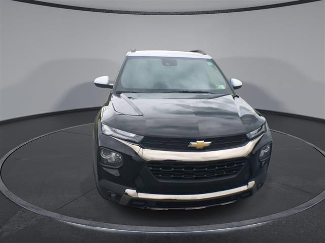 $25700 : PRE-OWNED 2022 CHEVROLET TRAI image 3