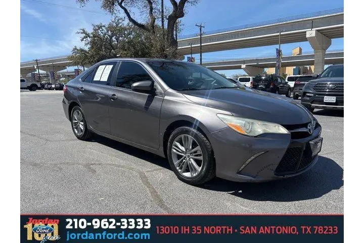 $9797 : Toyota Camry 2016 SE 4dr Sed image 1