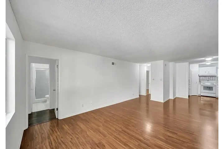 $800 : Apartamentos image 2