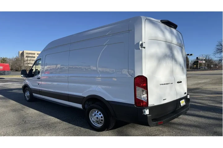 $39990 : Ford Transit 2023 AWD 350 3d image 4