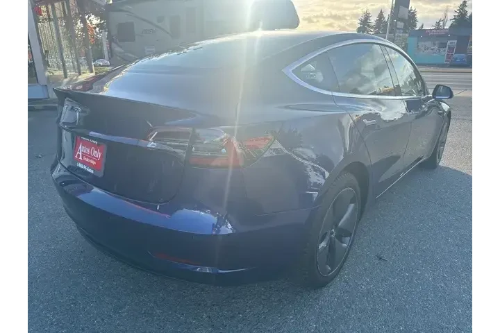 $17999 : Tesla Model 3 2018 Mid Range image 5
