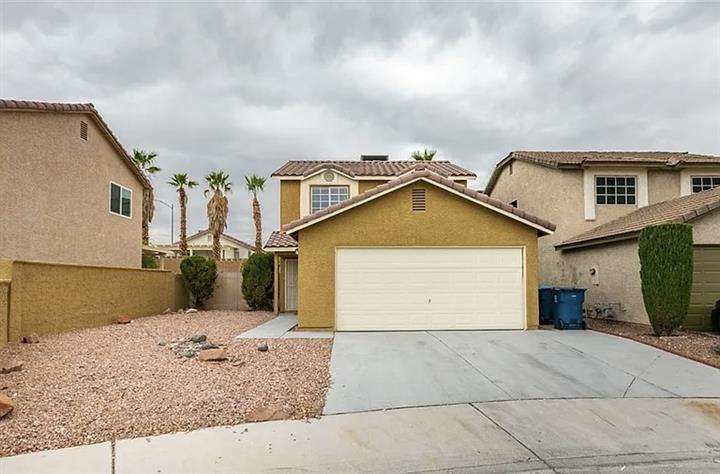 $1250 : HOUSE AVAILABLE IN LAS VEGAS image 1