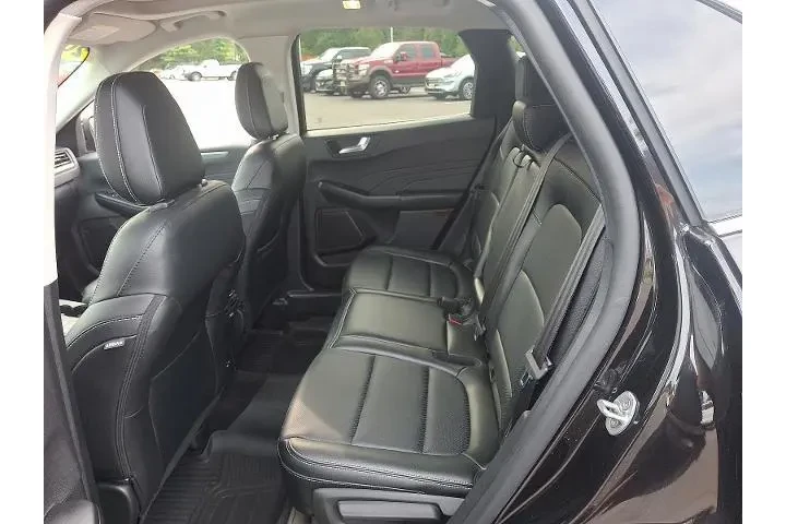 $27197 : Ford Escape 2022 AWD Titaniu image 10