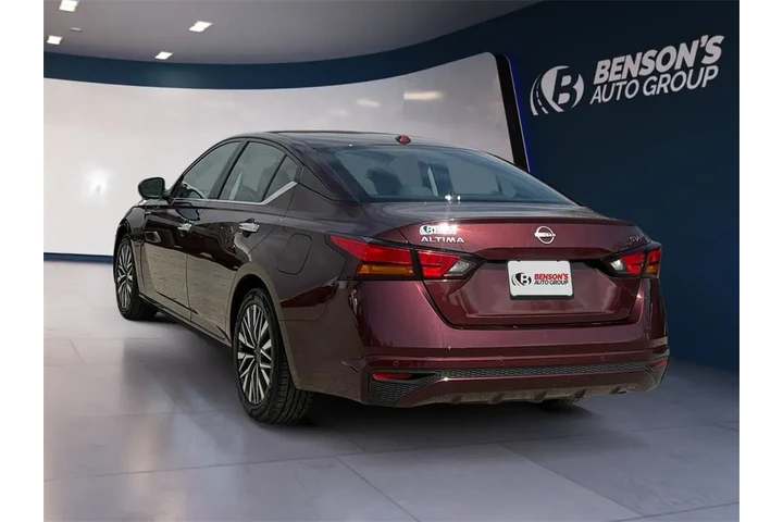 $19986 : Nissan Altima 2024 2.5 SV 4d image 3