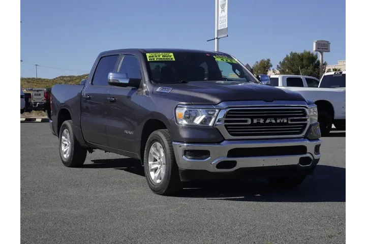 $39759 : Ram 1500 2023 4x4 Laramie 4d image 2