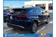 $35188 : Toyota Venza 2024 AWD LE 4dr thumbnail