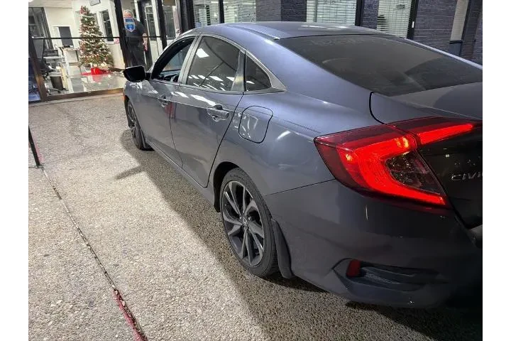 $14114 : Honda Civic 2020 Sport 4dr S image 4