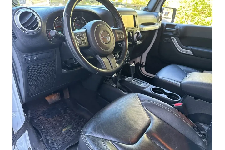 $18395 : Jeep Wrangler Unlimited 2013 image 8