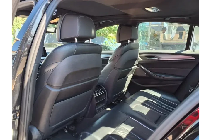 $37599 : BMW 5 Series 2020 AWD M550i image 6