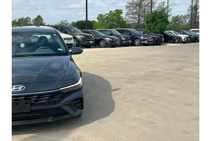 $19999 : Hyundai ELANTRA 2024 SEL 4dr image 3