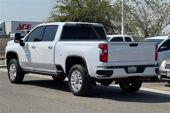 $57998 : Silverado 2500HD High Country image 7