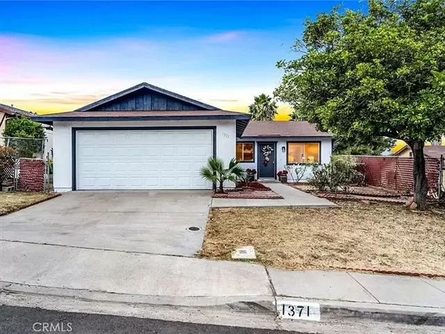 $1300 : Discover delightful home image 1