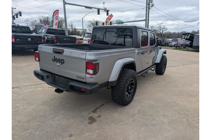 $29995 : 2020 Gladiator image 6