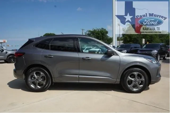 $30575 : Ford Escape 2024 AWD ST-Line image 3