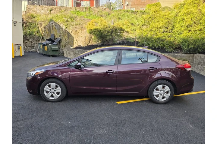 $10995 : 2018 Forte LX image 7