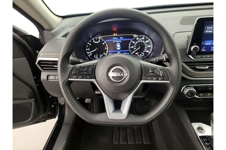 $22998 : Nissan Altima 2025 2.5 SV 4d image 10