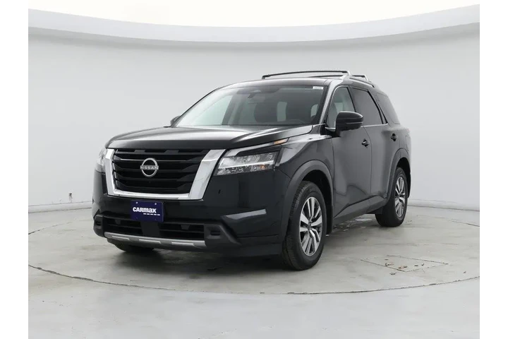 $31998 : Nissan Pathfinder 2023 AWD S image 4