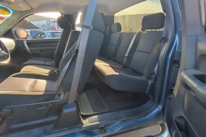 $2000 : Chevrolet Silverado image 5