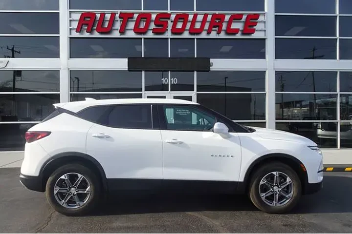 $19990 : 2023 Blazer image 1