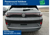$28500 : Volkswagen ID.4 2024 AWD Pro thumbnail