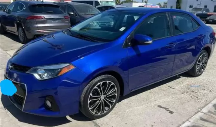 $3500 : Toyota Corolla 2014 image 3